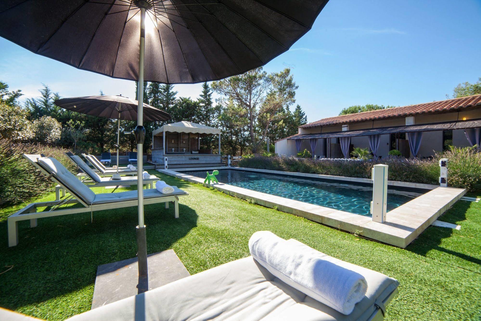 L'Auberge De L'Aubergine Eygalieres (Bouches-du-Rhone) Ngoại thất bức ảnh