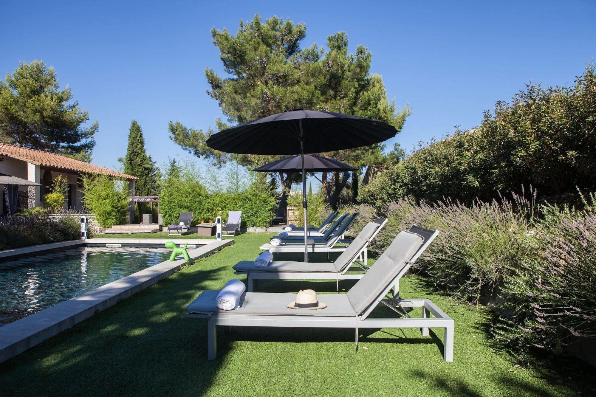 L'Auberge De L'Aubergine Eygalieres (Bouches-du-Rhone) Ngoại thất bức ảnh